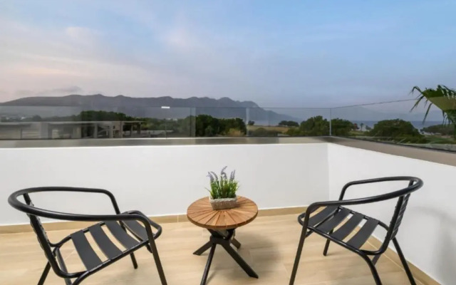 Nicolas Grand Suites - Adults Only