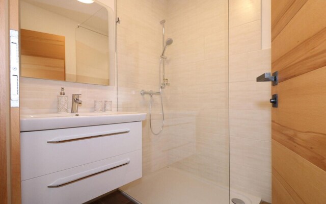 Beautiful Apartment in Innsbruck With Wifi and 1 Bedrooms