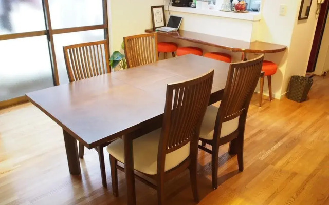 GUEST HOUSE TEN-ROKU - Hostel, Caters to Women