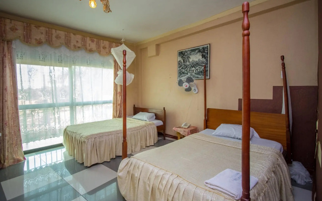 La Grand Chez Johnson Hotel Muyenga