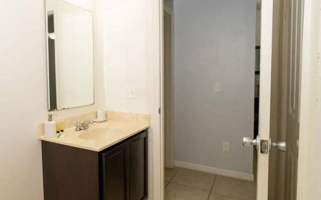 Beautiful Vacation Home Near Disney