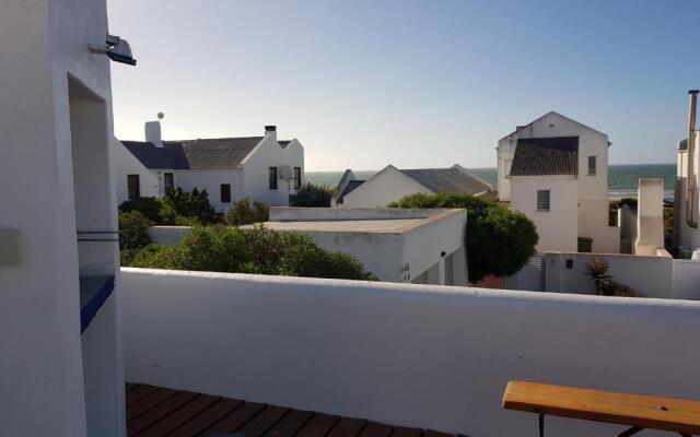 Mosselbank Beach Retreat 4