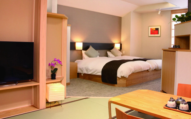 Hotel Plaza Geihin