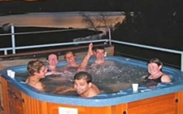 Snowy Valley - Hostel