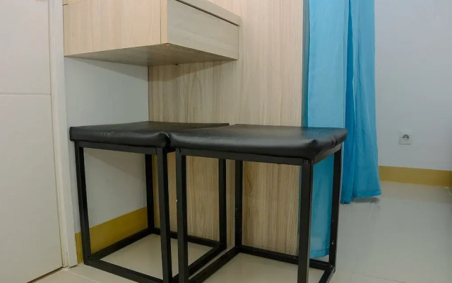 Cozy Living Studio Apartment at Bassura City