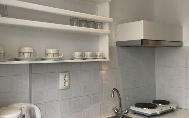 Stefano Apartments