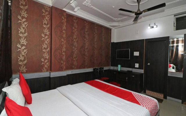 Krish Residency By OYO Rooms