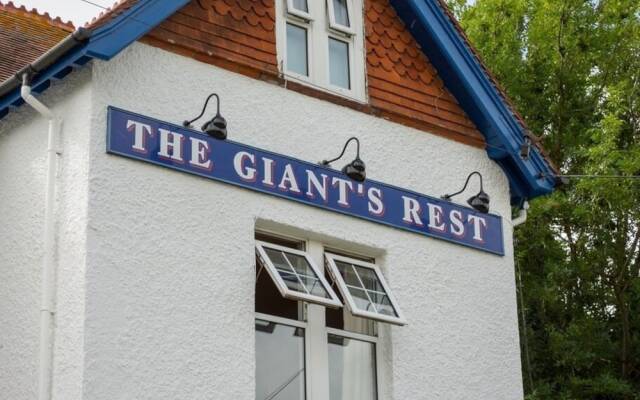 The Giants Rest
