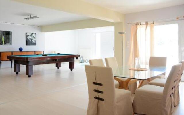Pine Villa