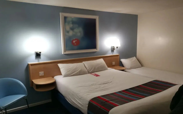 Travelodge Manchester Birch M62 Eastbound