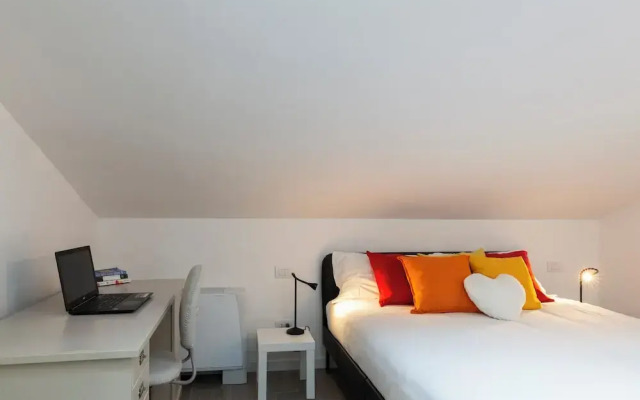 notaMi - Bright Attic M4 - 2 Bedrooms