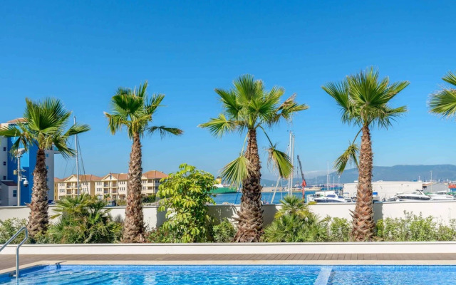 Luxury Modern Apartment With Exceptional Views! Hosted by Sweetstay