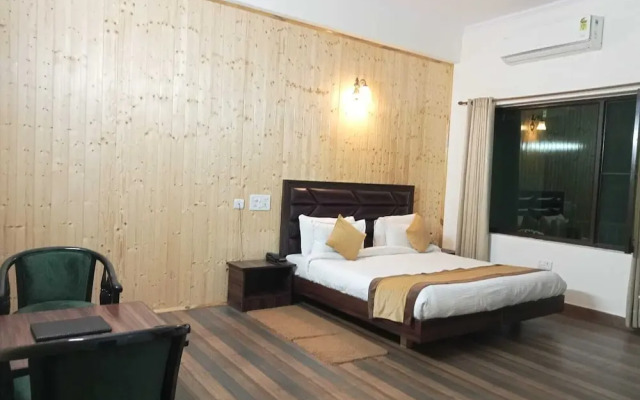 Pineland Chalets And Resort