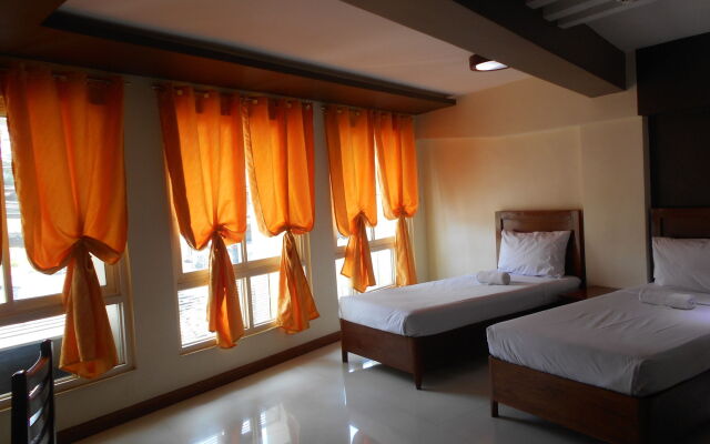 Palawan Palm Suites