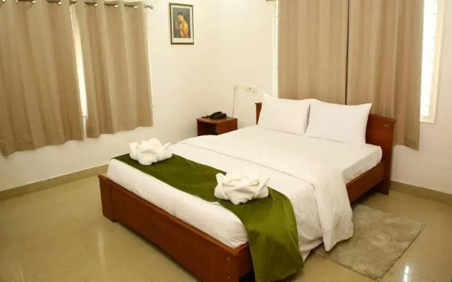 OYO 12459 SilverKey Gachibowli