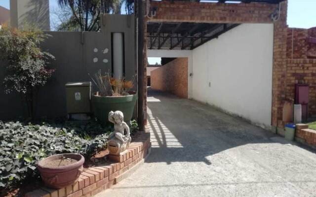 Acquila Bed And Breakfast