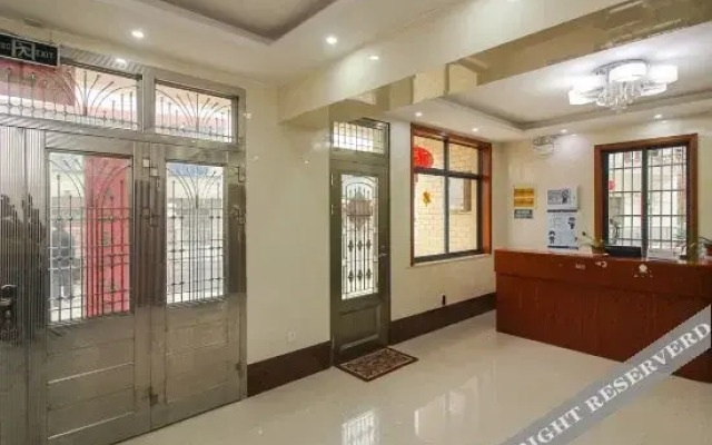 Zhongxiahai Yujia Hostel