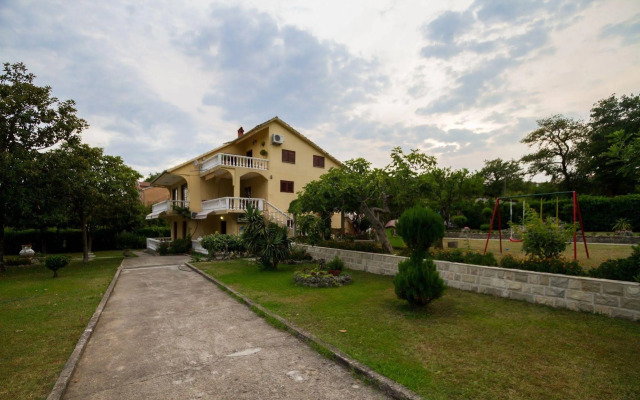Apartmani Petkovic