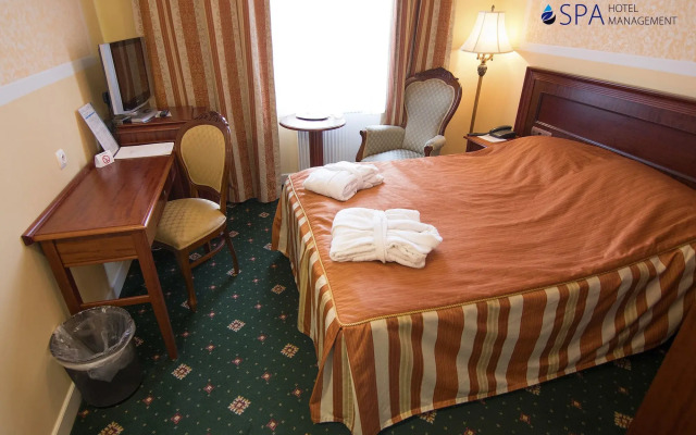 Humboldt Park Hotel And Spa