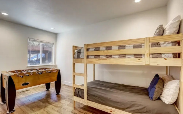 Amachen Cabin - Pet & Family Friendly - Woof Woof!