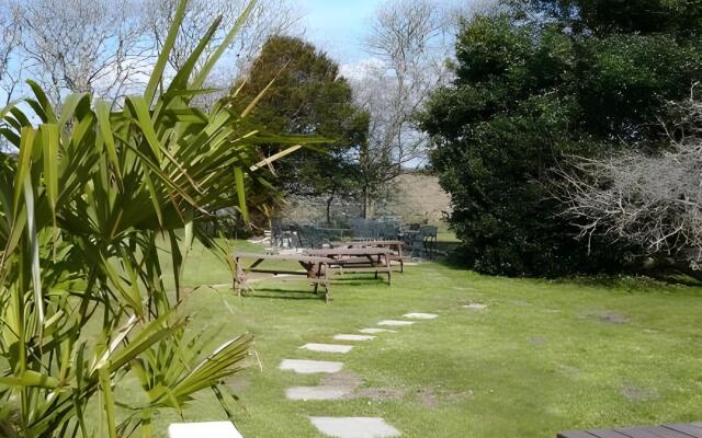 The Grove Hotel