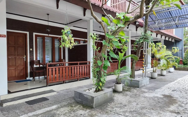 Paku Mas Yogyakarta