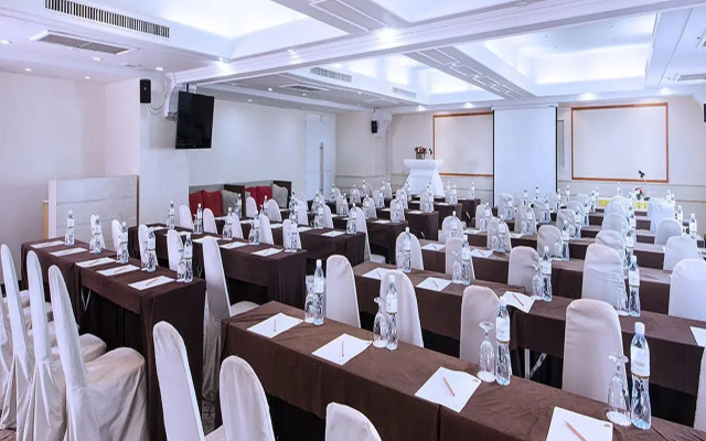 Furama Silom Bangkok Hotel