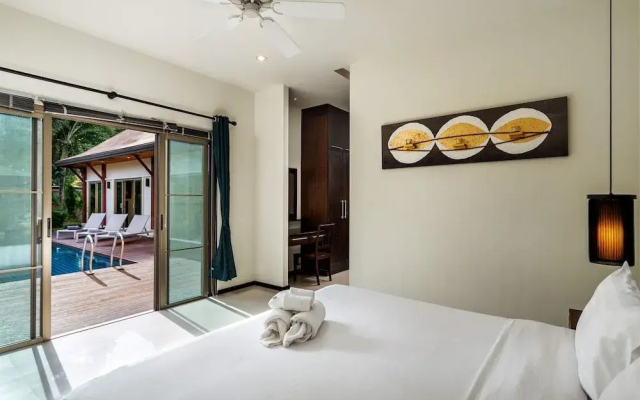 Emerald Pool Villa