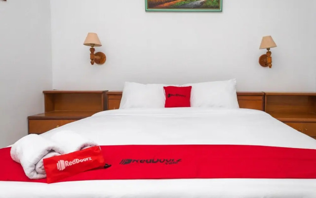 Hotel Damanaka by RedDoorz