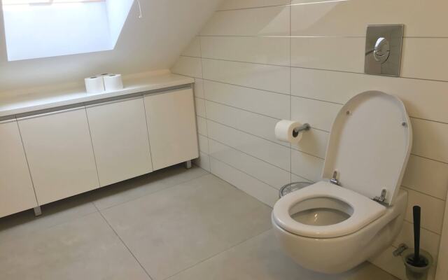 MBH8 - 12 Maavar Beit Haknesset - Jerusalem-Rent