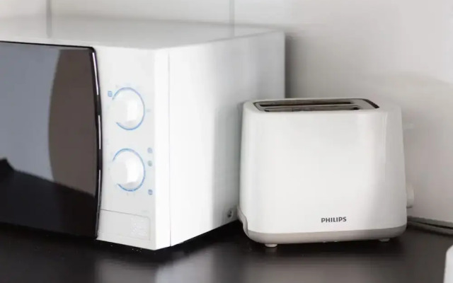 Studio Kolejowa Warsaw by Renters