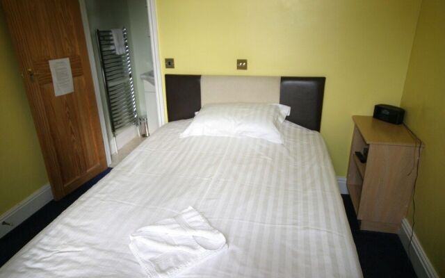 Holland House Bed And Breakfast