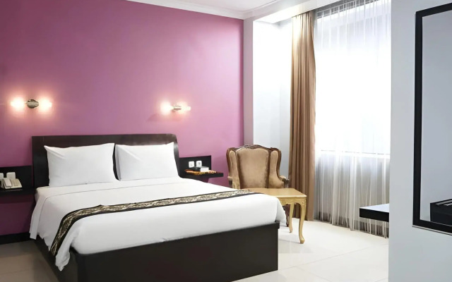 Riez Palace Hotel
