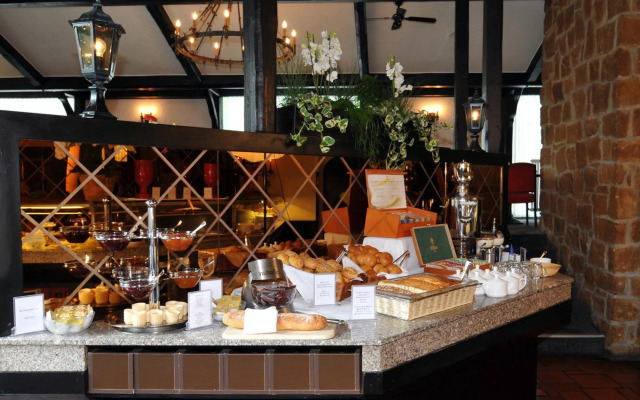 Leoso Hotel Leverkusen