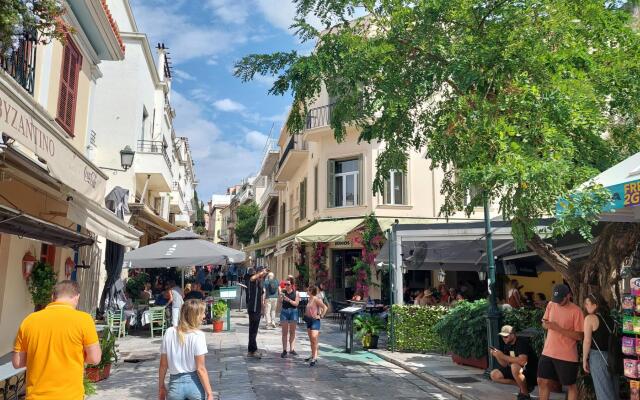Cozy Apartment in Plaka