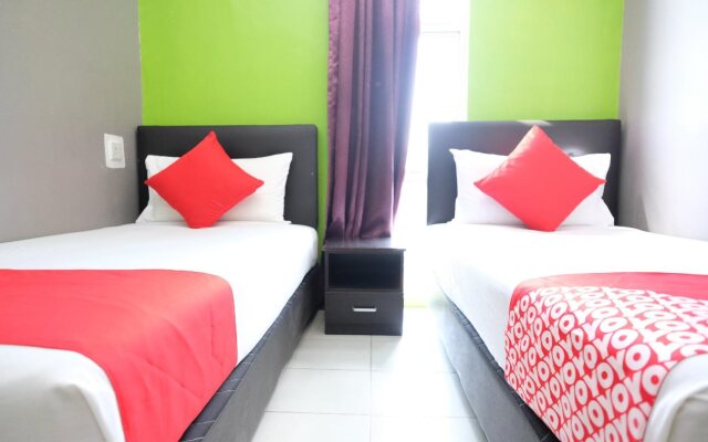 OYO 603 Sri Padang Inn
