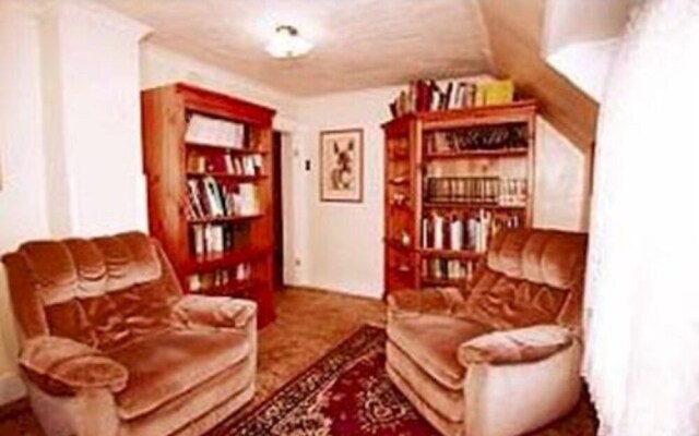 Parlor Car Bed & Breakfast