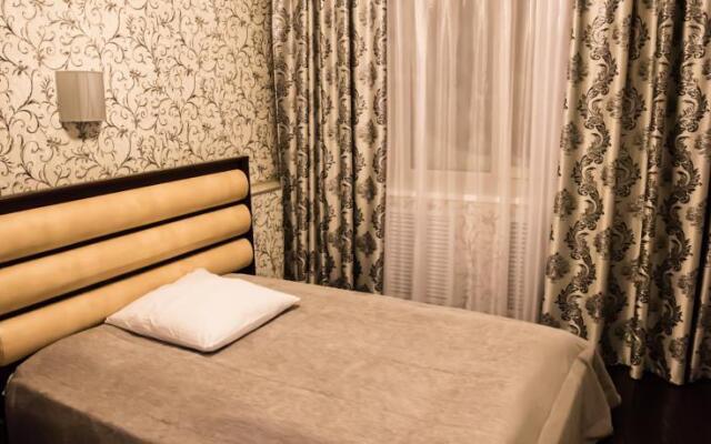 Almaz Hotel