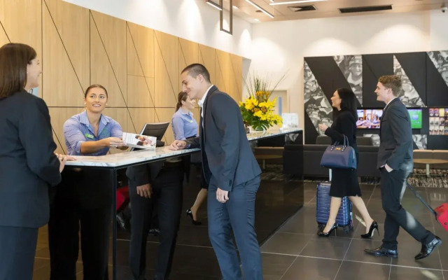 Holiday Inn Sydney St Marys by IHG