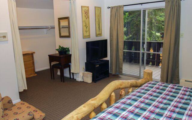 Fawn Valley Inn: 228