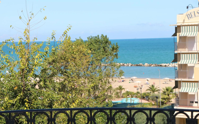 Hotel Antares