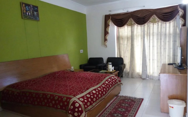 Hotel Himsagar