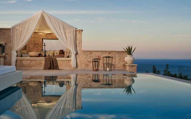 Emerald Villas & Suites