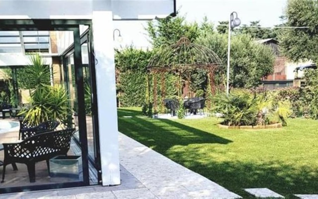 Villa Castelnuovo Apartments