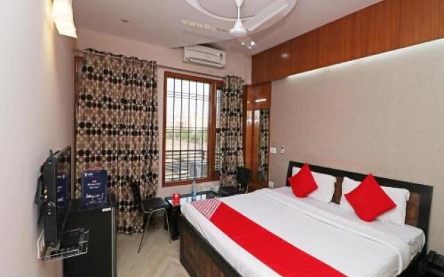 Alarians Residency