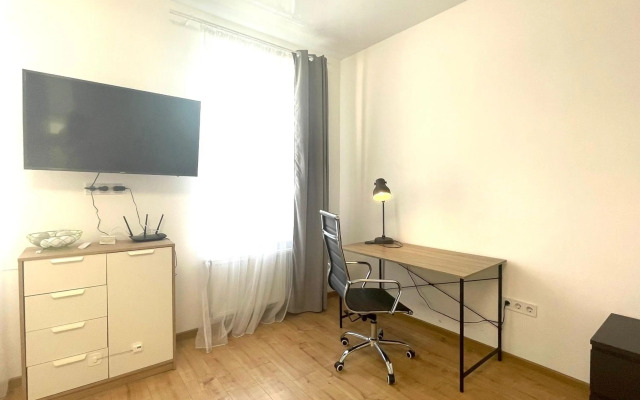 Куліша 9, центр, апартаменти біля оперного