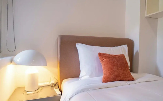 Tyms Bright 2BR 1BA Apt Xuhui Center