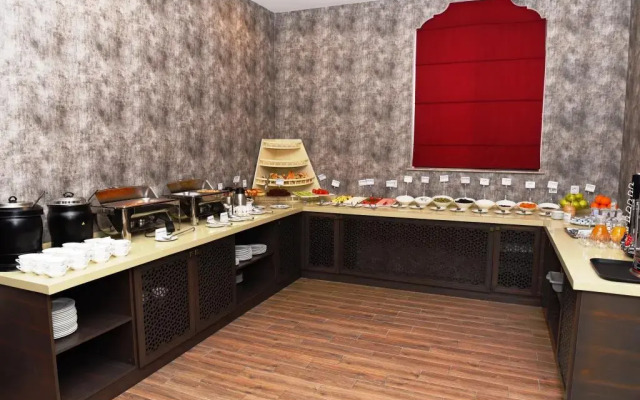 Macara Sheki City Hotel