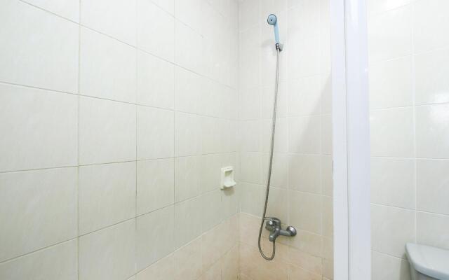 OYO 43955 N9 Business Hotel