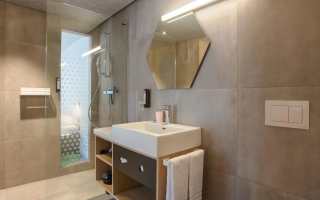 The Lab Hotel & Apartments